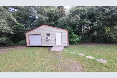 2508 N Roberts Avenue N, Lumberton, NC 28358 - Photo 4