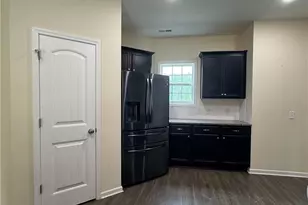 185 Ledgebrook Ln, Raeford, NC 28376 - Photo 14