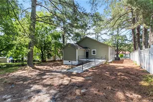 726 W M St, Erwin, NC 28339 - Photo 18