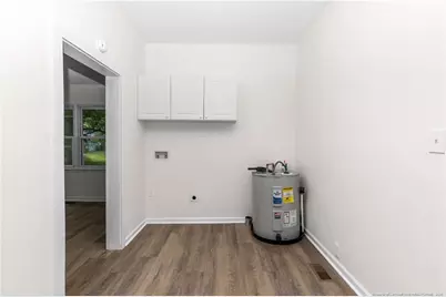 726 W M Street, Erwin, NC 28339 - Photo 6