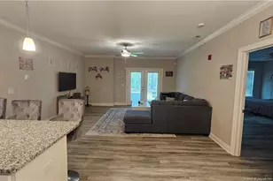 260 Gallery Dr, Spring Lake, NC 28390 - Photo 8