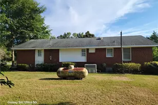 1158 Nc 711 Hwy, Lumberton, NC 28360 - Photo 14