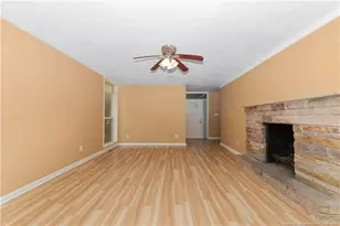 2203 McBain Dr, Fayetteville, NC 28305 - Photo 4