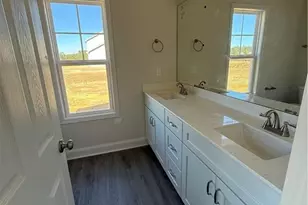 2641 Nc Hwy 20 W, Saint Pauls, NC 28384 - Photo 6