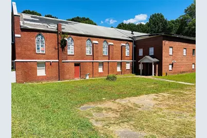 1303 Gaston Avenue, Gastonia, NC 28052 - Photo 4