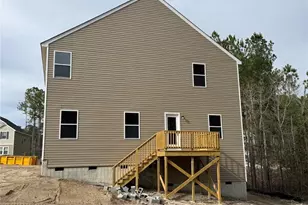 145 Horse Trot Ln, Sanford, NC 27332 - Photo 2