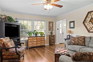 606 McLean St, Raeford, NC 28376 - Photo 8