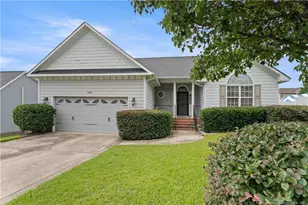 1532 Ellie Ave, Fayetteville, NC 28314 - Photo 2