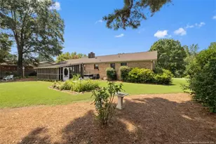 113 Castle Dr, Smithfield, NC 27577 - Photo 8