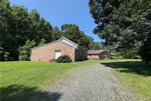 1360 Osgood Rd, Sanford, NC 27330 - Photo 2