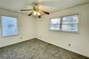 1929 Crestview Dr, Fayetteville, NC 28304 - Photo 10