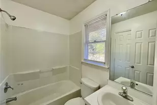 1929 Crestview Dr, Fayetteville, NC 28304 - Photo 6