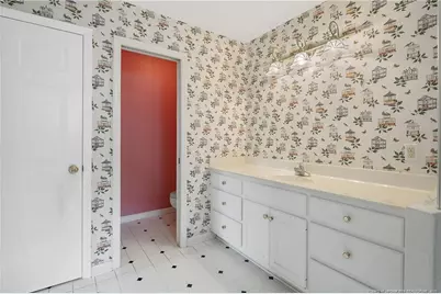 213 Valley Road, Fayetteville, NC 28305 - Photo 36