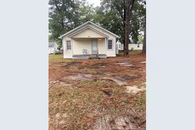 307 N Main Street, Spring Lake, NC 28390 - Photo 2