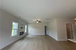 2908 Calloway Rd, Raeford, NC 28376 - Photo 8