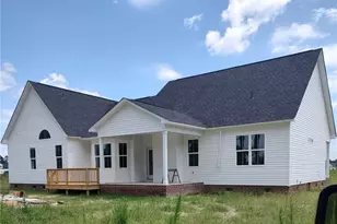 3007 Dinwiddle Dr, Wade, NC 28395 - Photo 2