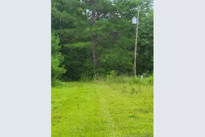E Sarah Lane Lane E, Laurinburg, NC 28352 - Photo 2