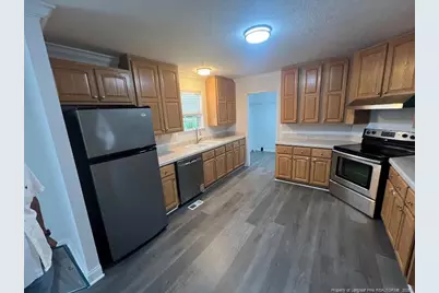 451 E McRainey Road, Saint Pauls, NC 28384 - Photo 2