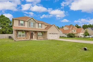 809 Pecan Grove Loop, Hope Mills, NC 28348 - Photo 2