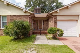 6406 Irvington Ct, Fayetteville, NC 28314 - Photo 2