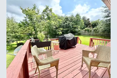 5022 Sycamore Drive, Hope Mills, NC 28348 - Photo 10