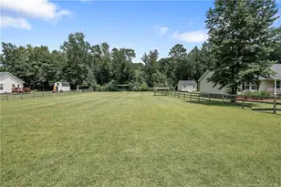 4521 Butler Nursery Rd, Fayetteville, NC 28306 - Photo 42