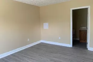 209 Godwin St, Pembroke, NC 28372 - Photo 4