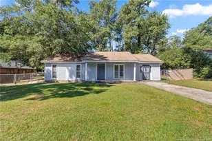 916 Inglewood Ln, Fayetteville, NC 28314 - Photo 1