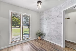 916 Inglewood Ln, Fayetteville, NC 28314 - Photo 14