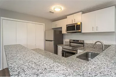6736 Willowbrook Unit 4 Drive, Fayetteville, NC 28314 - Photo 10