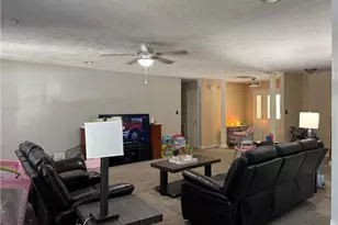 912 Lewis St, Raeford, NC 28376 - Photo 18