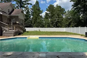 912 Lewis St, Raeford, NC 28376 - Photo 6