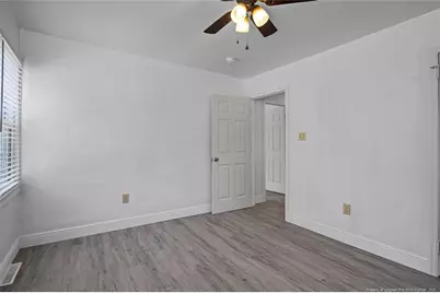 613 E 3rd Avenue, Red Springs, NC 28377 - Photo 16