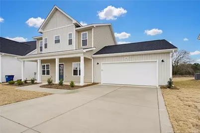 208 Peeler Circle, Raeford, NC 28376 - Photo 2