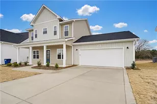 208 Peeler Circle, Raeford, NC 28376 - Photo 2