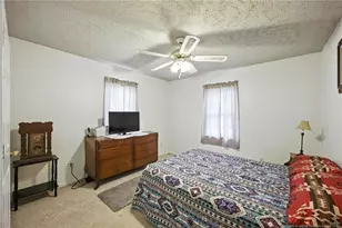 223 Broadwell Rd, Saint Pauls, NC 28384 - Photo 8