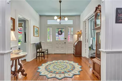 415 E 3rd Avenue, Red Springs, NC 28377 - Photo 6