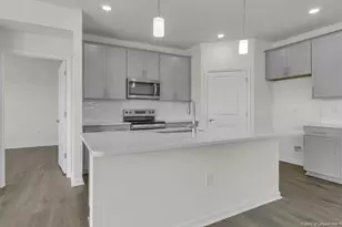 742 Lazy Elm Ln, Aberdeen, NC 28315 - Photo 10