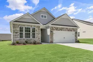 742 Lazy Elm Ln, Aberdeen, NC 28315 - Photo 2