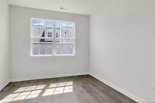 742 Lazy Elm Ln, Aberdeen, NC 28315 - Photo 6