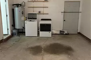 7546 Beverly Dr, Fayetteville, NC 28314 - Photo 32