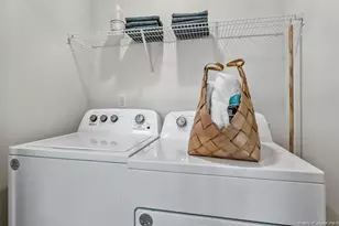 203 Maddox Dr, Aberdeen, NC 28315 - Photo 32