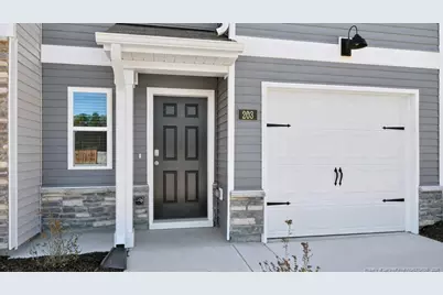 203 Maddox Drive, Aberdeen, NC 28315 - Photo 4