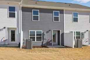 203 Maddox Dr, Aberdeen, NC 28315 - Photo 36