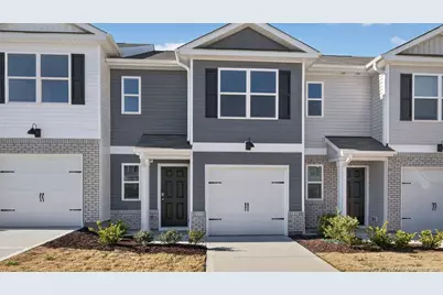 223 Maddox Drive, Aberdeen, NC 28315 - Photo 1