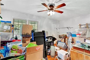 994 Great Marsh Church Rd, Saint Pauls, NC 28384 - Photo 14