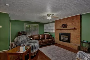 994 Great Marsh Church Rd, Saint Pauls, NC 28384 - Photo 20