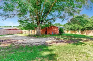 994 Great Marsh Church Rd, Saint Pauls, NC 28384 - Photo 8