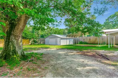 994 Great Marsh Church Road, Saint Pauls, NC 28384 - Photo 10