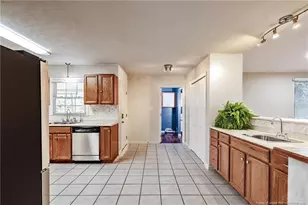 6622 Vaughn Rd, Fayetteville, NC 28304 - Photo 10